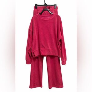 Jessica Simpson Vibrant Pink Lounge Set